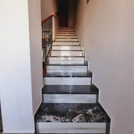 Apartment Atico Al Lado De La Marina